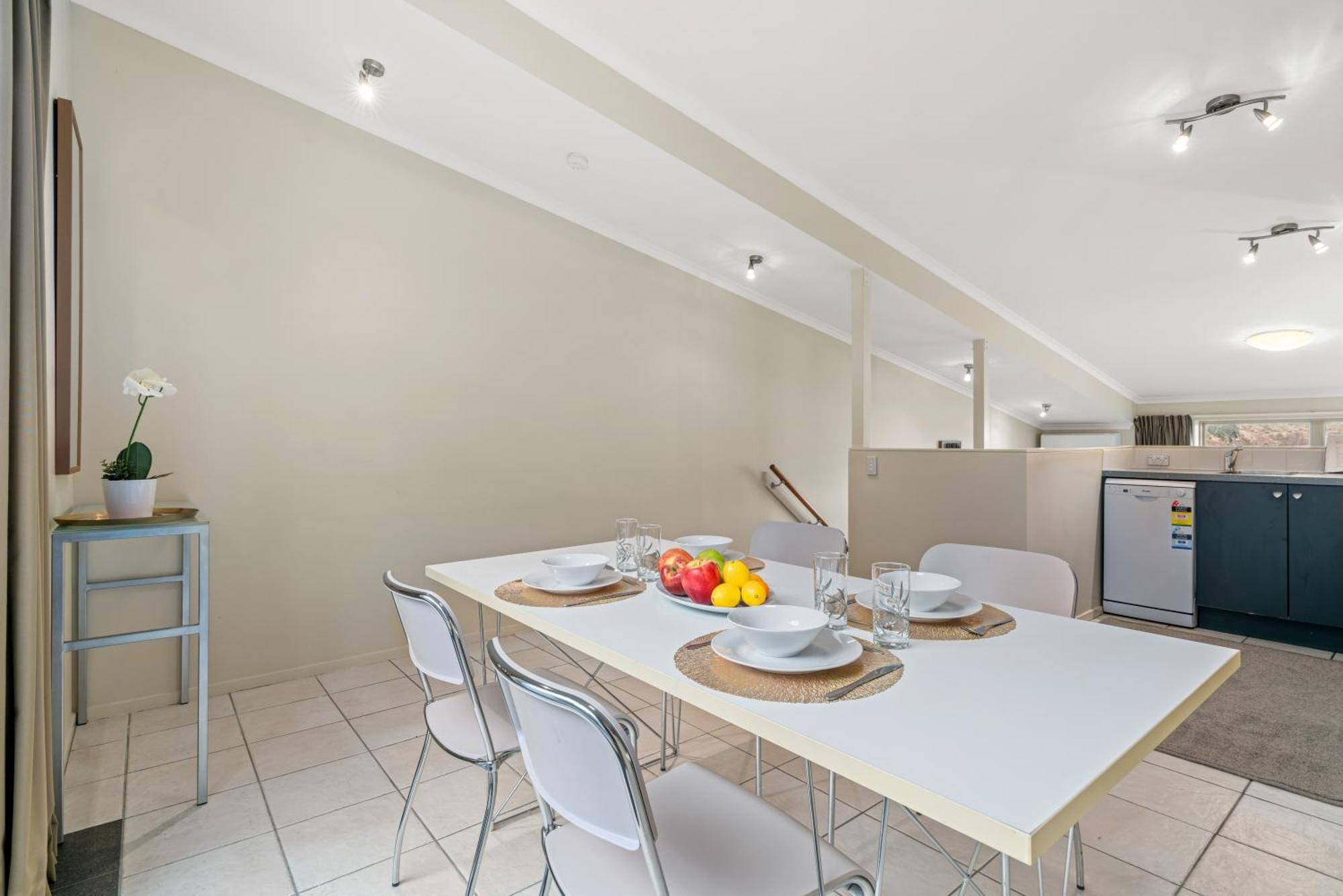 2-Bedroom Apartment With Lake & Mountain View - Beechwood Queenstown Ngoại thất bức ảnh