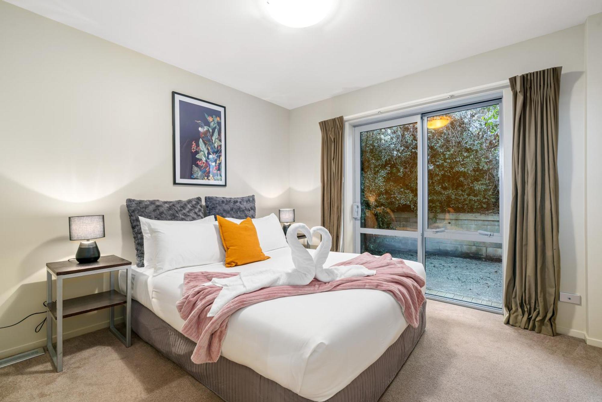 2-Bedroom Apartment With Lake & Mountain View - Beechwood Queenstown Ngoại thất bức ảnh